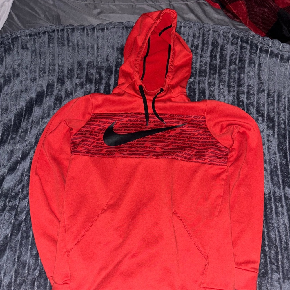 Mens Nike Dri-Fit Hoodie (Red)